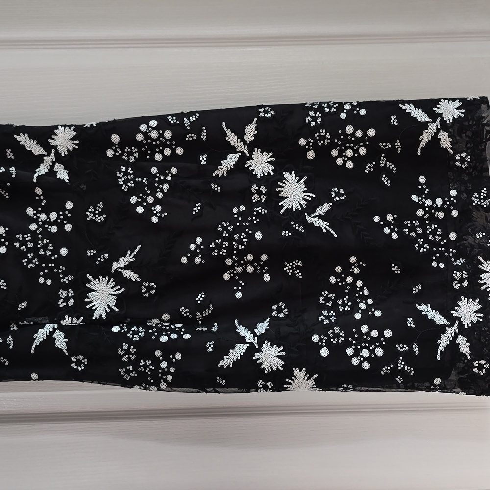 Cocktail Dress - Picture 3 of 11